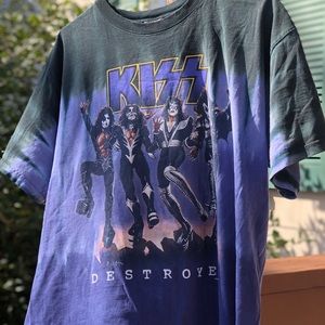 Vintage Tie Dye Kiss tee